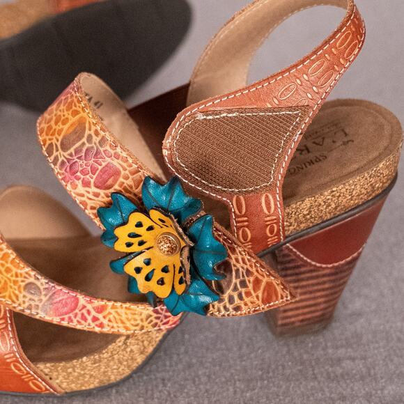 L'Artiste Spring Step Veneka Heels Size 41 (US 9.5-10) Boho Floral Cottage Fairy - Picture 9 of 9